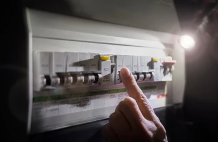 bei Stromausfall wen anrufen